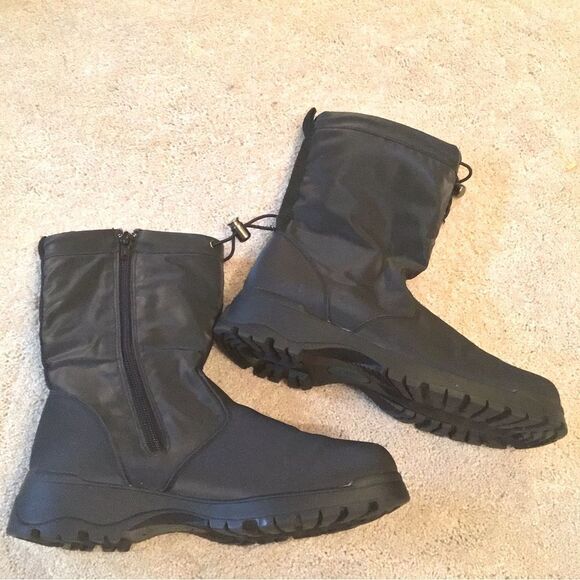 Khombu Black Waterproof Winter Boots with Side Zipper - Picture 2 of 5